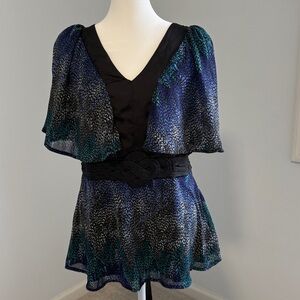 Signature Studio Sheer Blue and Black pullover top SZL